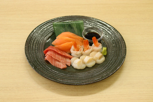 Special Sashimi Set　สเปเชี่ยลซาชิมิเซ็ต