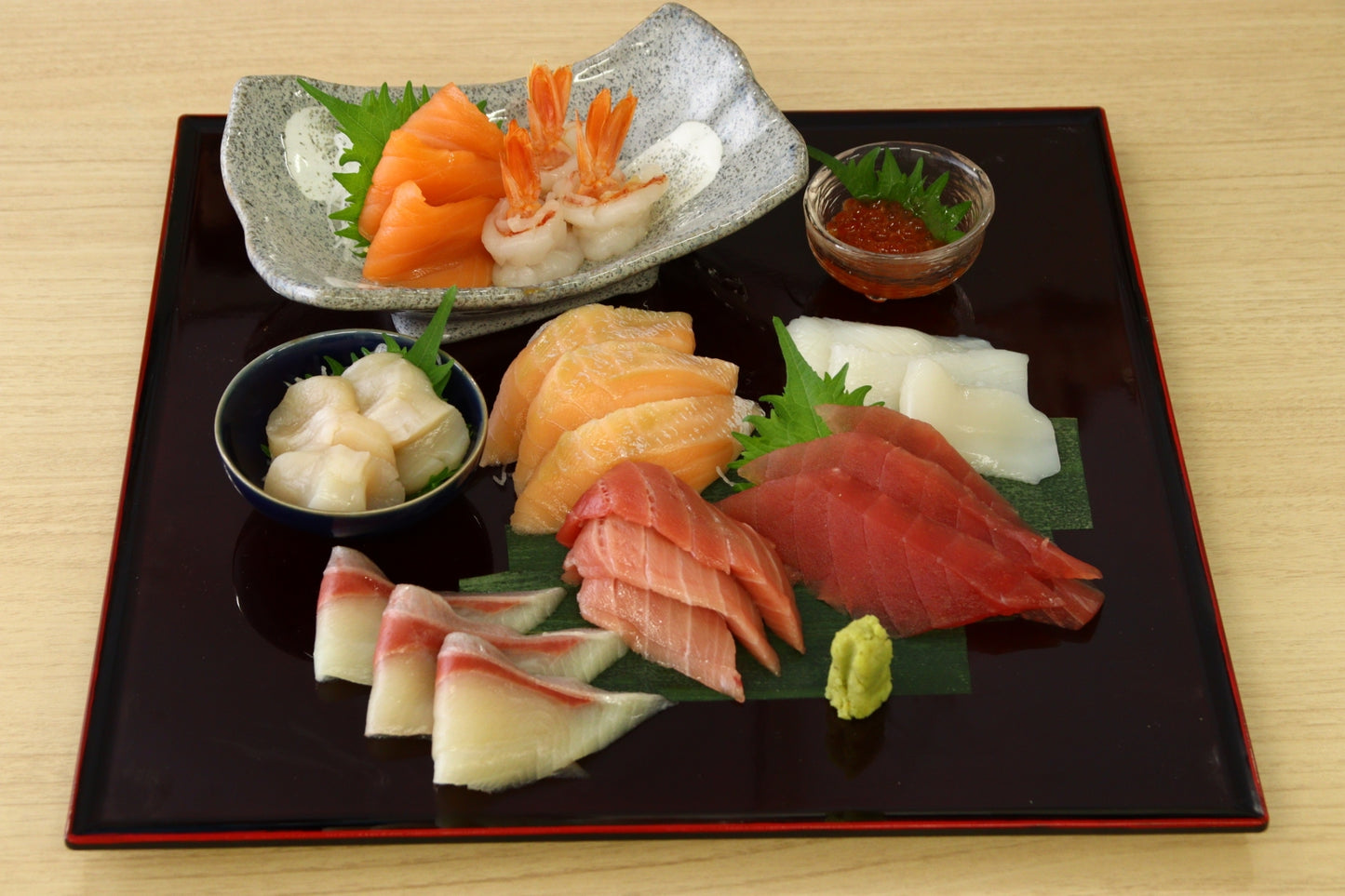 Premium Sashimi Set　พรีเมี่ยมซาชิมิเซ็ต
