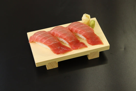 Hon-Maguro Chutoro Sushi 3Pcs.　ฮงมากุโระ ชูโทะโระซูชิ 3คำ