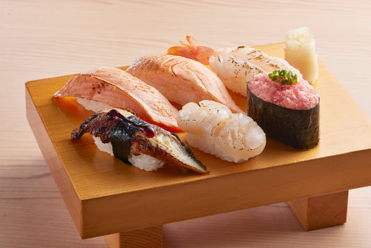 Sushi Lunch Set B เมนูอาหารกลางวัน ชุดB